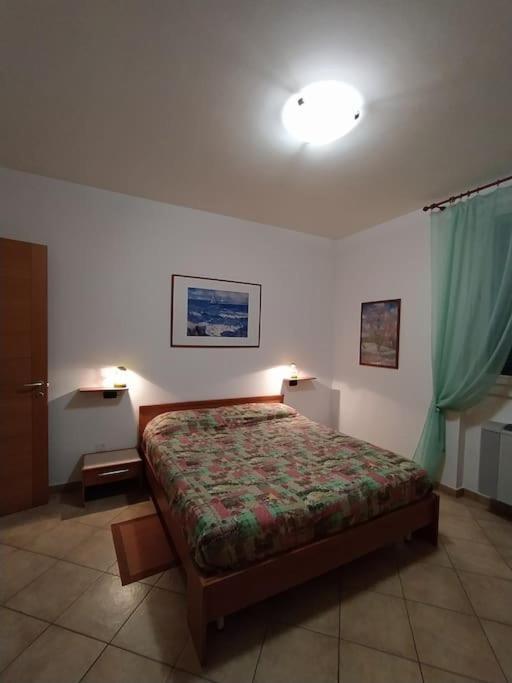 La Casa Sul Lago Monvalle Luaran gambar